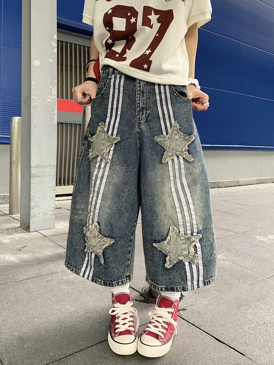 American Style Wide Leg Jeans Women's Summer New Loose Fit Slimming Patchwork Star Embroidery Denim Capri Pants Natural Waist
American Style Wide Leg Jeans Women's Summer New Loose Fit Slimming Patchwork Star Embroidery Denim Capri Pants Natural Waist