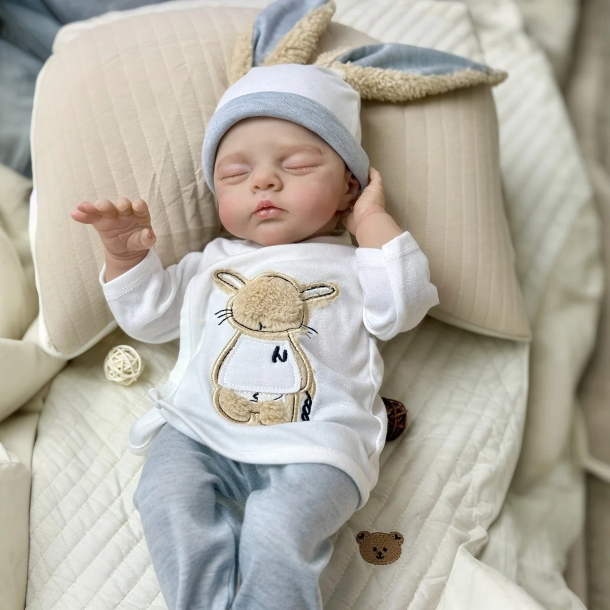 19inch Reborn Asleep Baby Doll Toy with Cloth Body Lifelike 48 CM 3D Skin Doll Real Look Fashion Birthday Gift For Girl
19inch Reborn Asleep Baby Doll Toy with Cloth Body Lifelike 48 CM 3D Skin Doll Real Look Fashion Birthday Gift For Girl