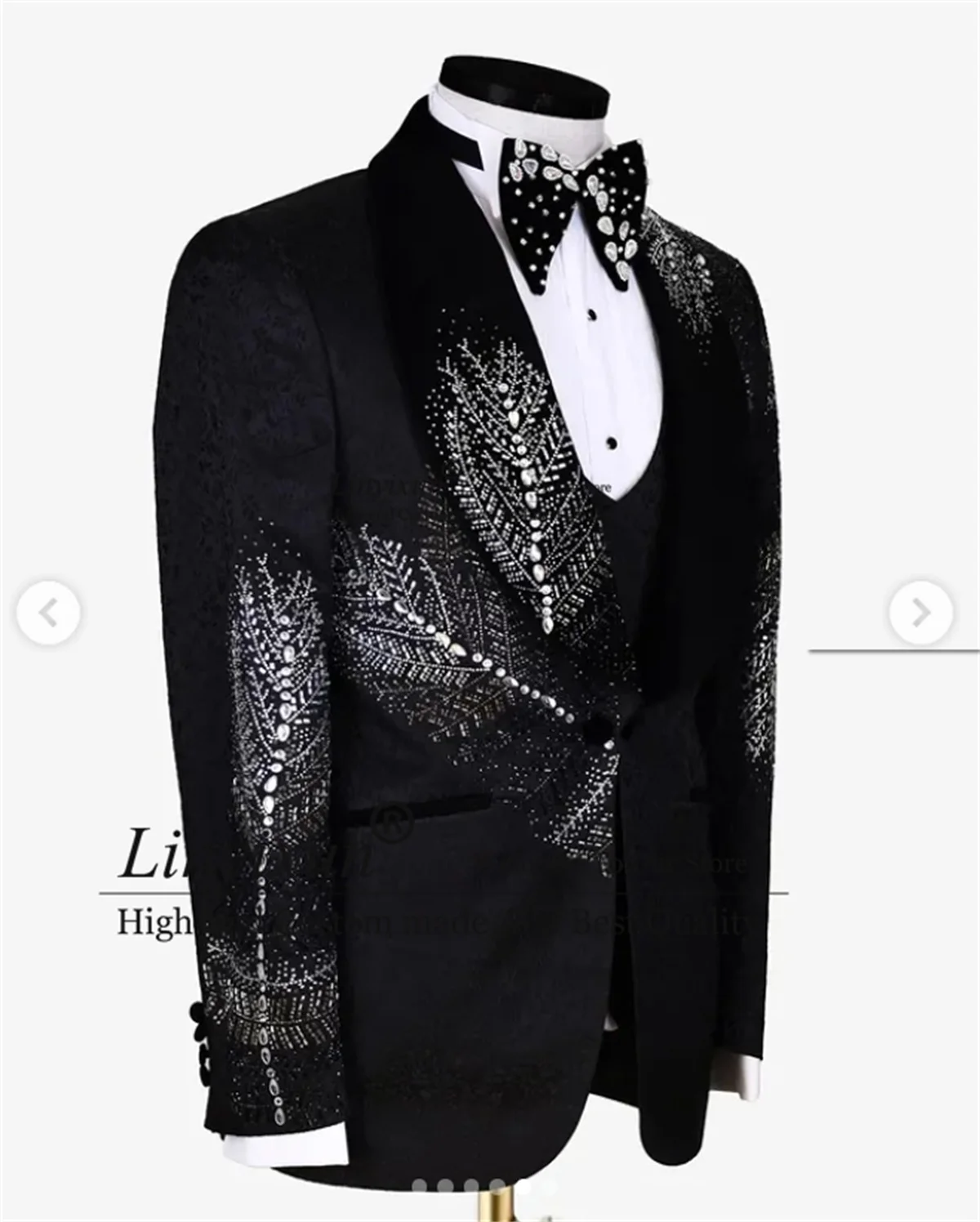 Fashion Jacquard Men Suits 3 Pieces Sets Male Prom Blazer Customized Groom Slim Fit Tuxedos Luxury Beaded trajes para hombre
Fashion Jacquard Men Suits 3 Pieces Sets Male Prom Blazer Customized Groom Slim Fit Tuxedos Luxury Beaded trajes para hombre