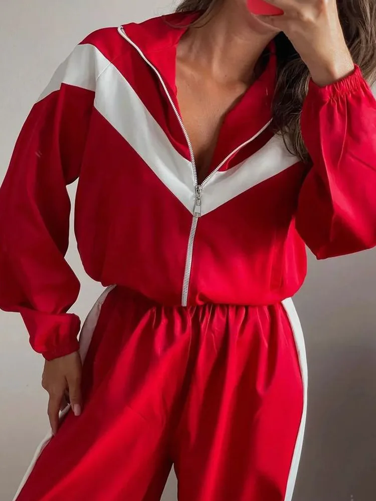 Fashion 2 Pieces Set For Woman Contrasting Color In Autumn Winter Street Style Loose Casual Long-sleeved Cardigan Trousers Suit
Fashion 2 Pieces Set For Woman Contrasting Color In Autumn Winter Street Style Loose Casual Long-sleeved Cardigan Trousers Suit