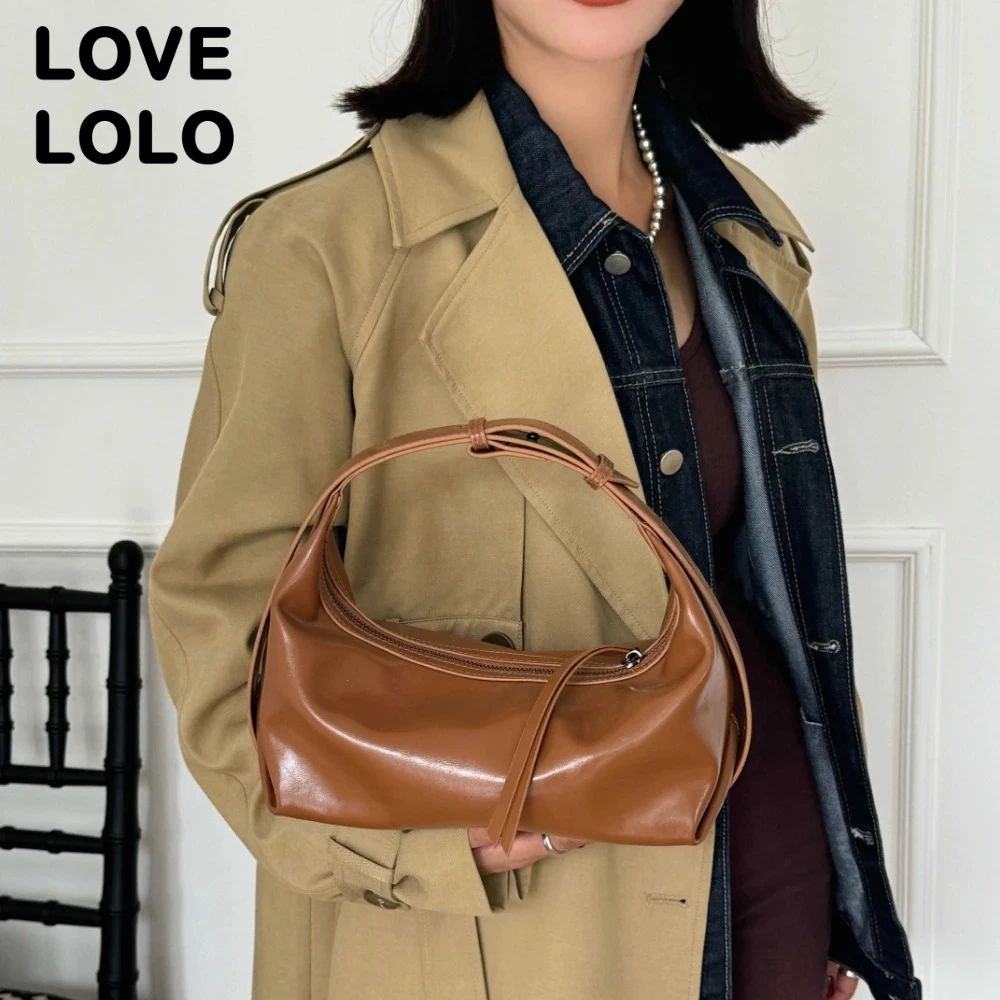 2025 New Genuine Cowhide Dumpling Saddle Bag Sueded Red Crossbody Underarm Top Handle Bag for Women Luxury Mini Purse Handbag
2025 New Genuine Cowhide Dumpling Saddle Bag Sueded Red Crossbody Underarm Top Handle Bag for Women Luxury Mini Purse Handbag