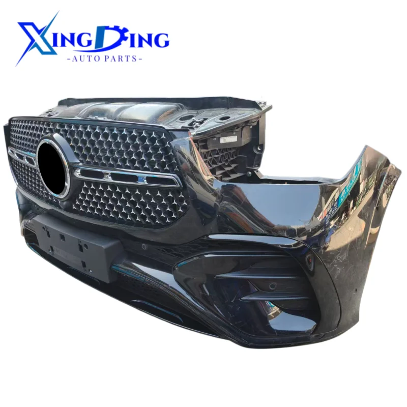 The Complete Front Bumper Grille, Fender and Hood of the Original for GLE167 Model
The Complete Front Bumper Grille, Fender and Hood of the Original for GLE167 Model