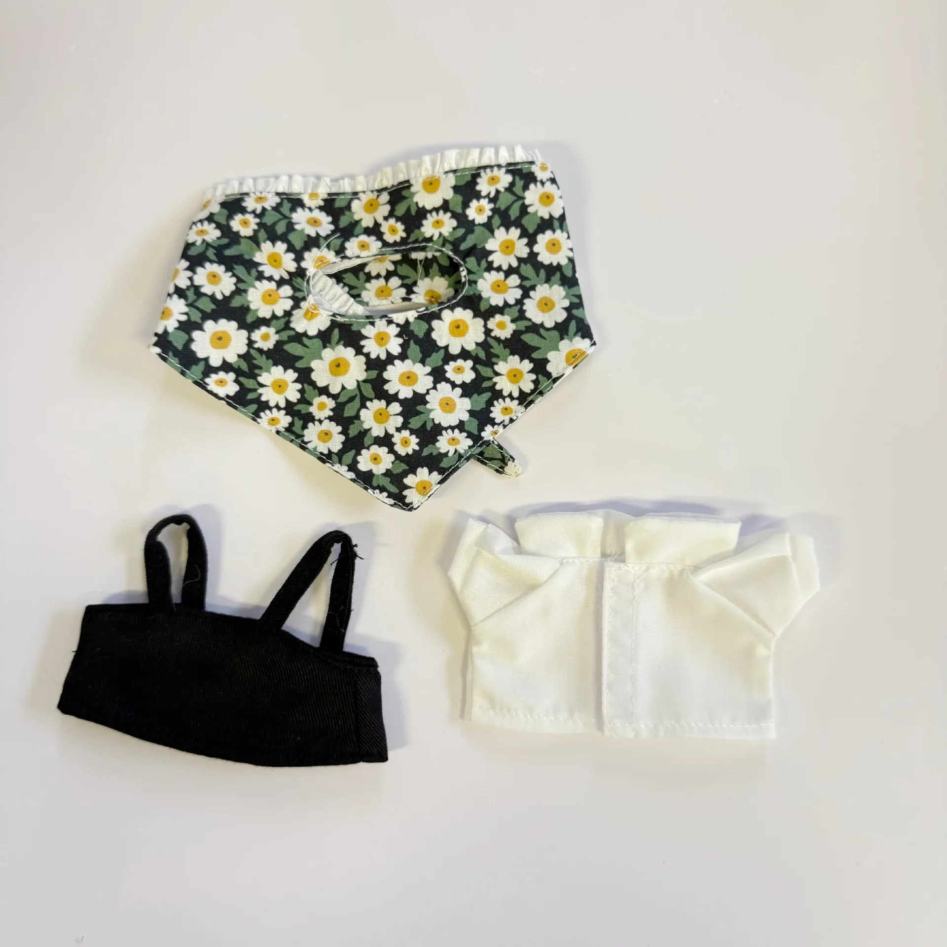 For 15/17cm Labubu Doll Edgy Outfit Set Black Leather Jacket Beret & Floral Bandana Dungarees Dress Labubu Accessories
For 15/17cm Labubu Doll Edgy Outfit Set Black Leather Jacket Beret & Floral Bandana Dungarees Dress Labubu Accessories