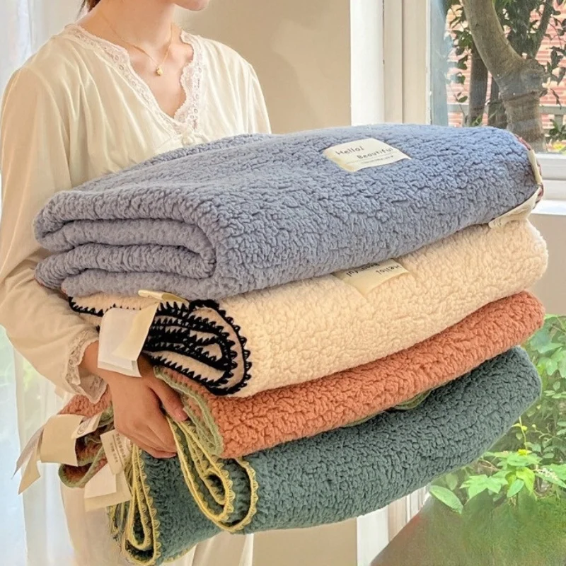 Cozy double-sided sherpa blanket with shell trimperfect for office naps. Ultra-soft plush bubble fleece, ideal for home & travel
Cozy double-sided sherpa blanket with shell trimperfect for office naps. Ultra-soft plush bubble fleece, ideal for home & travel