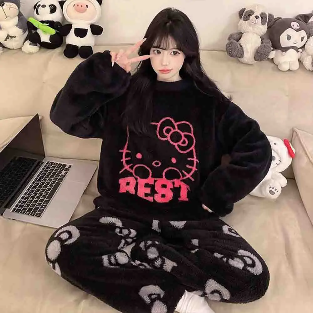 Sanrio Women's Sleepwear Korean Version Summer New Hello Kitty Home Set Short Sleeved Cartoon Sweet Princess Sleepwear Gift
Sanrio Women's Sleepwear Korean Version Summer New Hello Kitty Home Set Short Sleeved Cartoon Sweet Princess Sleepwear Gift