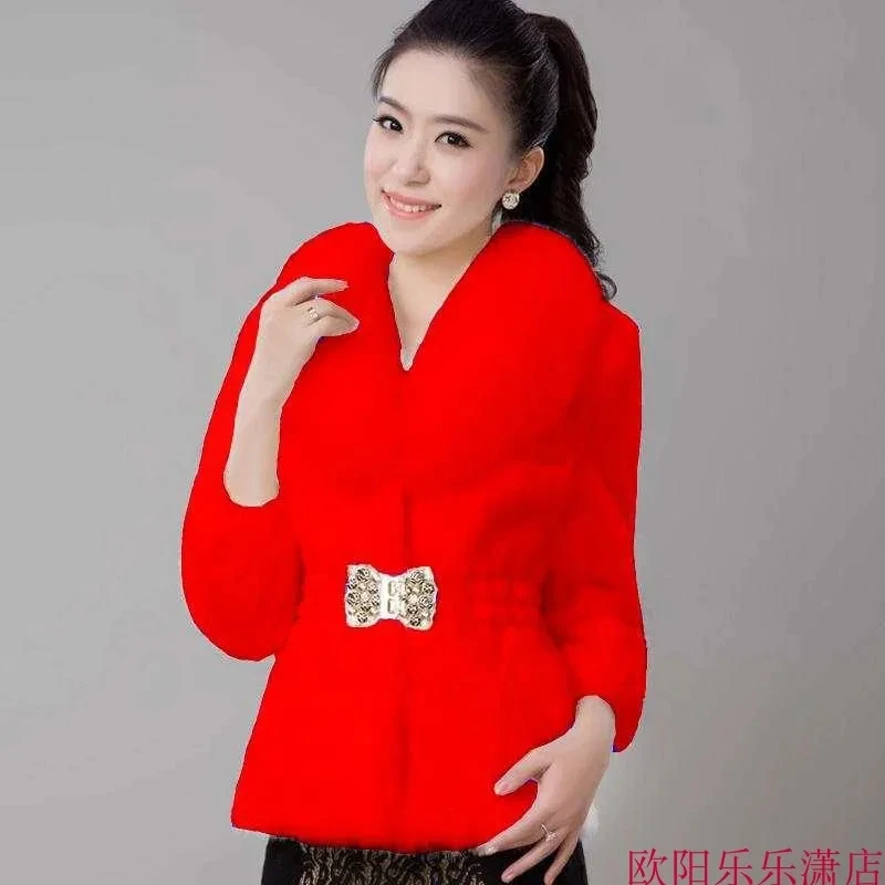 2022 New Autumn&Winter Fashion Ladies Temperament Butterfly Button Short White Faux Fur Coat Waist Slimming Jacket Feminina Top
2022 New Autumn&Winter Fashion Ladies Temperament Butterfly Button Short White Faux Fur Coat Waist Slimming Jacket Feminina Top
