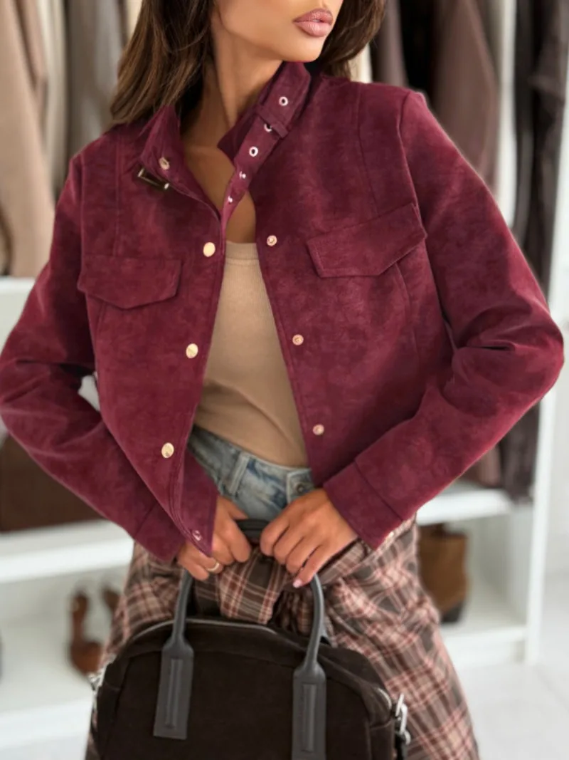 Women Autumn Fashion Cropped Leather Jacket Women High Street Casual Button Leather Coat Vintage Chic Design Faux Fur Coat
Women Autumn Fashion Cropped Leather Jacket Women High Street Casual Button Leather Coat Vintage Chic Design Faux Fur Coat