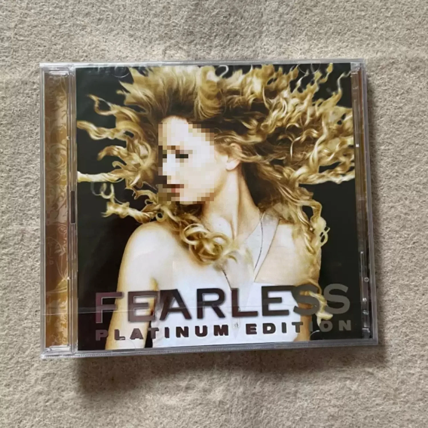 Platinum Edition Country Pop CD Black & Gold-Toned Flowing Blonde Portrait Premium Collectible Physical Disc
Platinum Edition Country Pop CD Black & Gold-Toned Flowing Blonde Portrait Premium Collectible Physical Disc