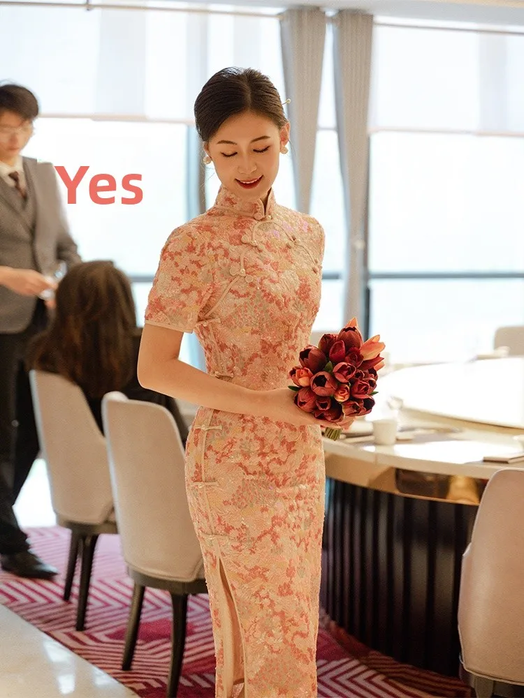 Elegant Wedding for Women Short Sleeve round Collar Low Slit High Embroidery Work Lace Wedding Dress Summer Wedding
Elegant Wedding for Women Short Sleeve round Collar Low Slit High Embroidery Work Lace Wedding Dress Summer Wedding