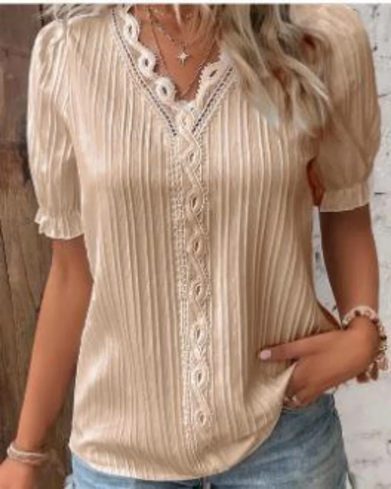 Women Lace Stitching Shirt Solid V-neck Simple Black Chiffon Decoration Hollow Out Design Fashion Elegant Top Office Lady Blouse
Women Lace Stitching Shirt Solid V-neck Simple Black Chiffon Decoration Hollow Out Design Fashion Elegant Top Office Lady Blouse