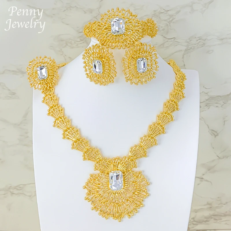 Женский комплект ювелирных изделий из 4 предметов, роскошные стразы, позолоченное ожерелье 18 К, серьги, браслет, кольцо, циркониевые украшения, подарки для свадебной вечеринки
Женский комплект ювелирных изделий из 4 предметов, роскошные стразы, позолоченное ожерелье 18 К, серьги, браслет, кольцо, циркониевые украшения, подарки для свадебной вечеринки