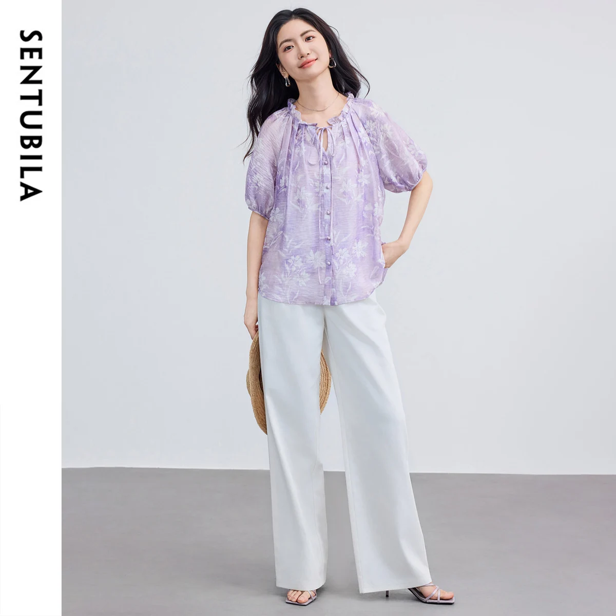 SENTUBILA Summer Women's Lotus Edge Chiffon Blouse Woman 2025 New Collection Bubble Short Sleeve Shirt Popular Clothes 152V80125
SENTUBILA Summer Women's Lotus Edge Chiffon Blouse Woman 2025 New Collection Bubble Short Sleeve Shirt Popular Clothes 152V80125