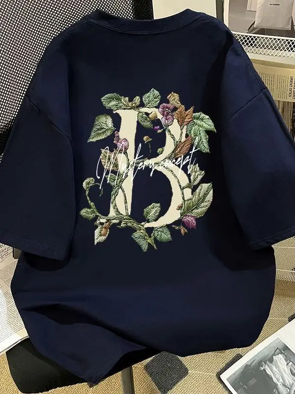 Женская модная летняя свободная футболка из плотного чистого хлопка в корейском уличном стиле с буквенным принтом
Женская модная летняя свободная футболка из плотного чистого хлопка в корейском уличном стиле с буквенным принтом