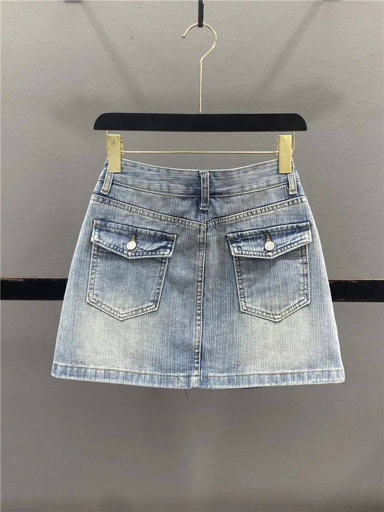 High Waist A-Line Skirt with Pockets Casual Style Denim Short Skirt for Women Summer Fashion Slimming Trendy Girls Skirt
High Waist A-Line Skirt with Pockets Casual Style Denim Short Skirt for Women Summer Fashion Slimming Trendy Girls Skirt