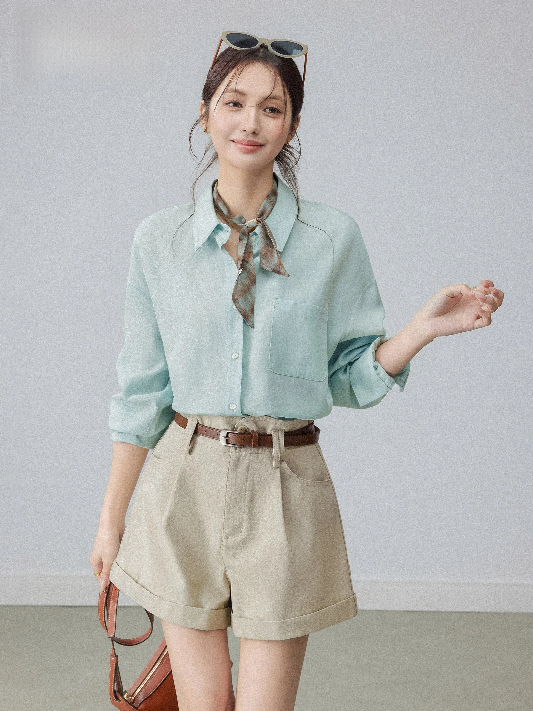 Mint Green Long Sleeve Women's Shirt Beautiful Unique Korean Style Commute Shirt Casual Loose Fit Pure Color Button up
Mint Green Long Sleeve Women's Shirt Beautiful Unique Korean Style Commute Shirt Casual Loose Fit Pure Color Button up