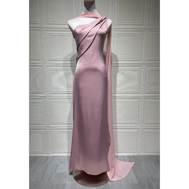 2026 Spring and Summer Slim Temperament Women's Party Dress
2026 Spring and Summer Slim Temperament Women's Party Dress