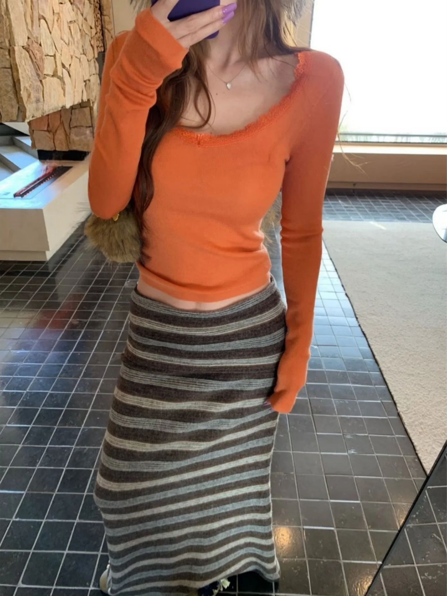 High Waist Slim Fit Striped Woolen Skirt Women's Early Spring Design Sense Small Audience Fashionable Long Skirt
High Waist Slim Fit Striped Woolen Skirt Women's Early Spring Design Sense Small Audience Fashionable Long Skirt