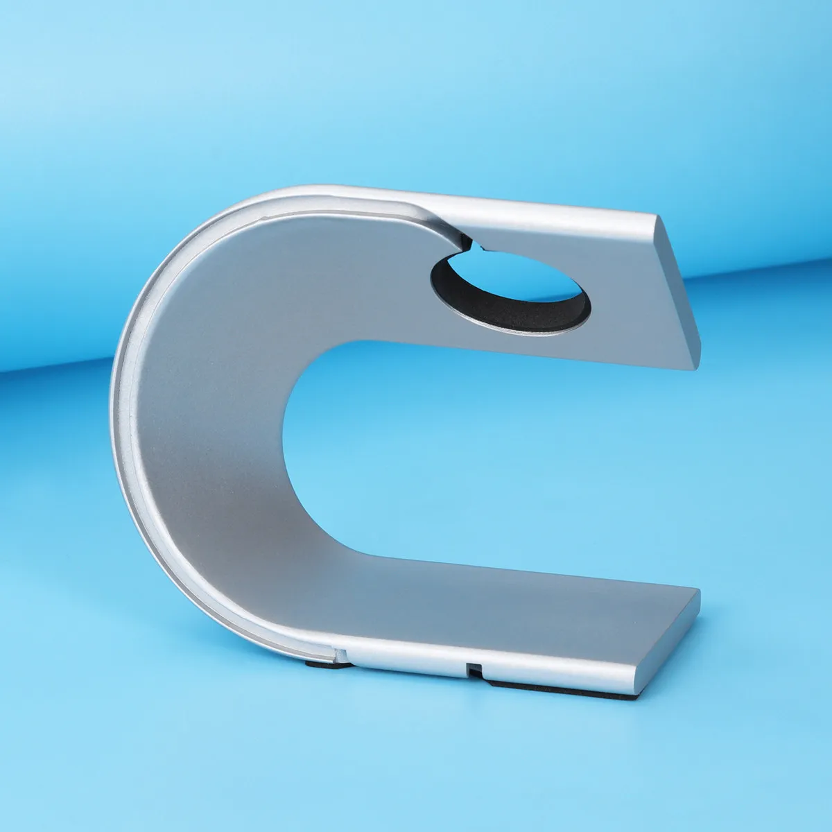 Stand Cradle U Shaped Charging Dock Station Silver Super Light Sturdy Non Slip Base Portable Holder For Hidden
Stand Cradle U Shaped Charging Dock Station Silver Super Light Sturdy Non Slip Base Portable Holder For Hidden