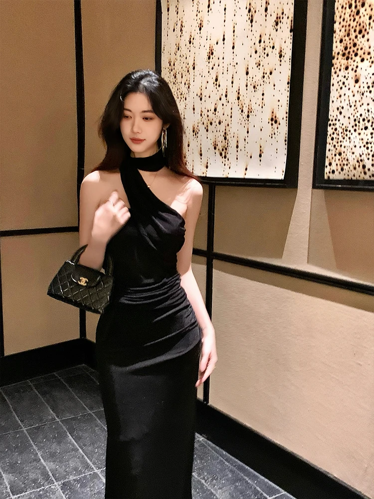 Norain Summer Elegant Black Strapless Vest And Long Skirt Set Slim Fit Neck Hanging Party Wear Women Fashion Two Piece Suit
Norain Summer Elegant Black Strapless Vest And Long Skirt Set Slim Fit Neck Hanging Party Wear Women Fashion Two Piece Suit