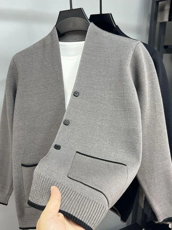 Men's Knitted Cardigan oulder Wrap Casual Thin Sle Pure Color Slim Fit Bla Leisure Simple Design Winter Faion Outerwear
Men's Knitted Cardigan oulder Wrap Casual Thin Sle Pure Color Slim Fit Bla Leisure Simple Design Winter Faion Outerwear