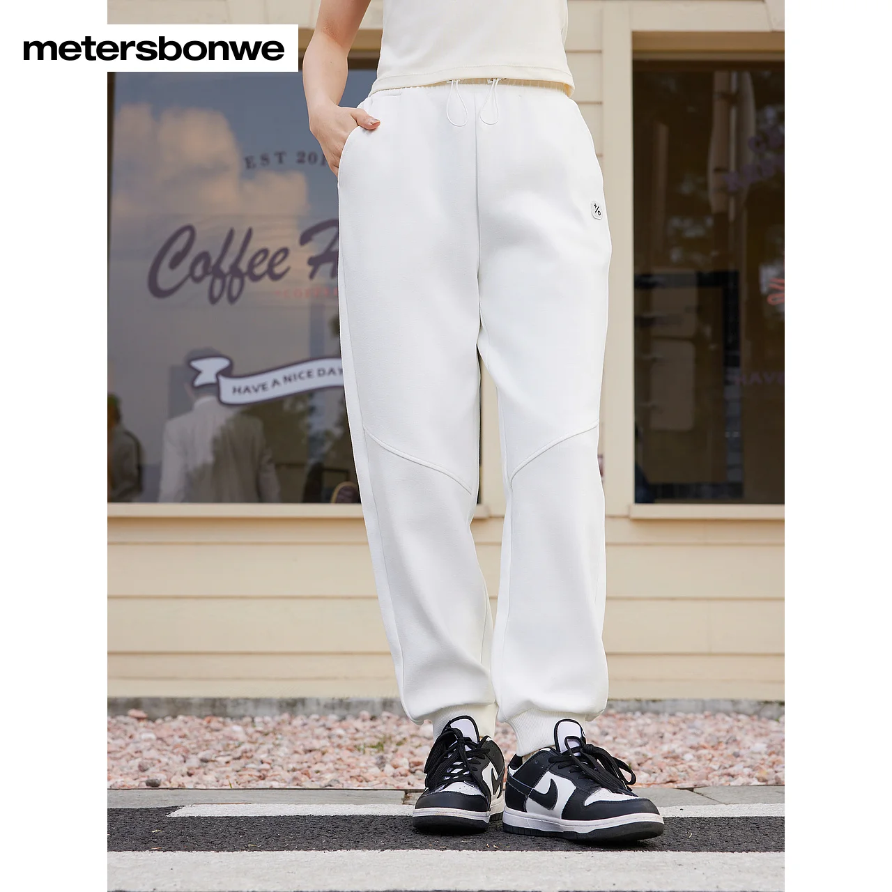 Metersbonwe-Women's 100%Cotton Relaxed Tapered Knit Casual Trousers Solid Clolor Embroidered badge Sweatpants Commuter Spring
Metersbonwe-Women's 100%Cotton Relaxed Tapered Knit Casual Trousers Solid Clolor Embroidered badge Sweatpants Commuter Spring