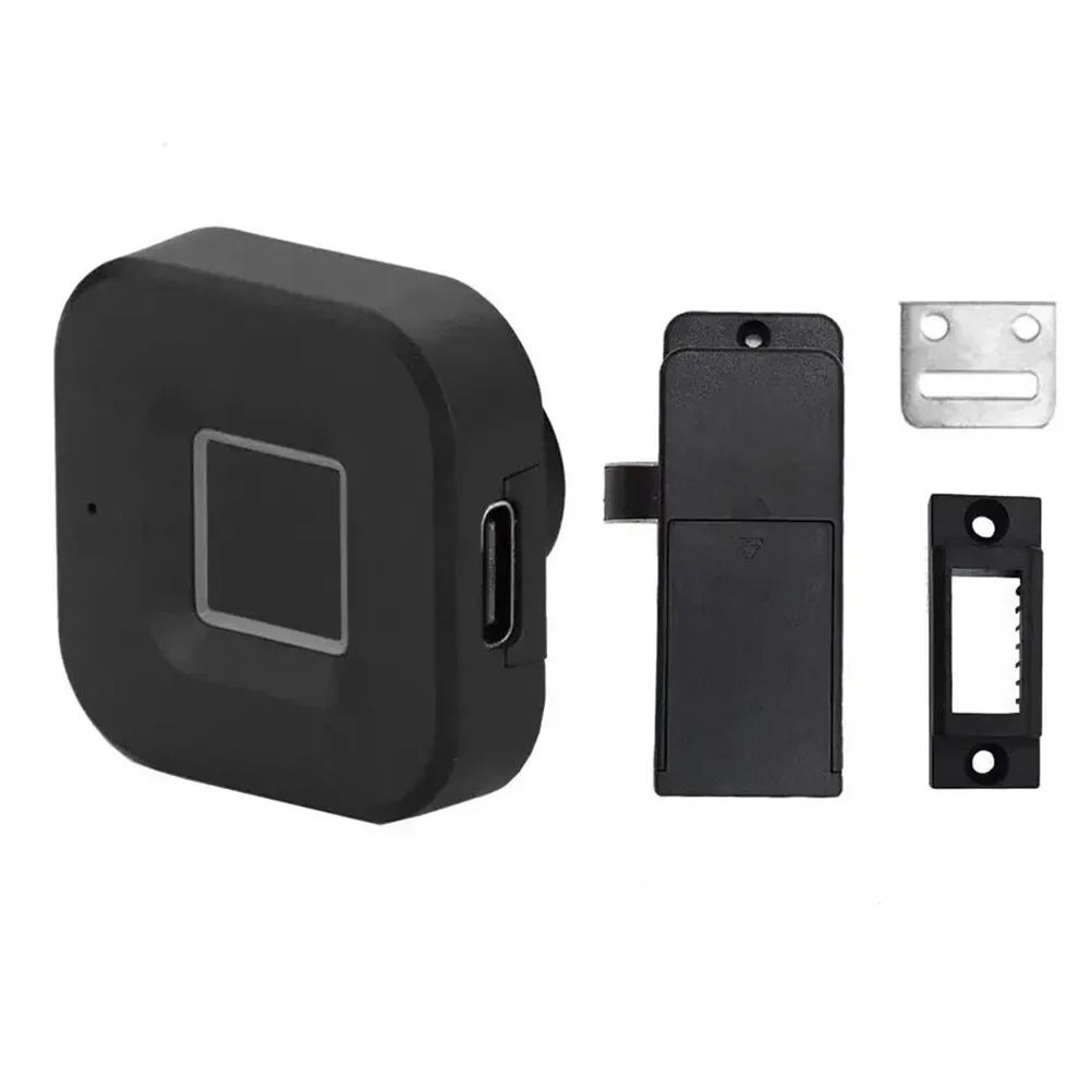 Battery Backup Lock Biometric Fingerprint Lock Fingerprint Recognition Technology Indoor And Outdoor Use 10*12*7 CM
Battery Backup Lock Biometric Fingerprint Lock Fingerprint Recognition Technology Indoor And Outdoor Use 10*12*7 CM