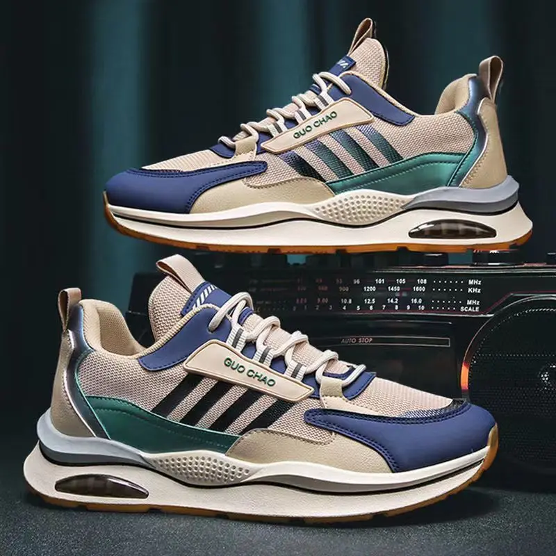 Кроссовки мужские амортизирующие, повседневная обувь, американский стиль, дышащие, на толстой подошве
Кроссовки мужские амортизирующие, повседневная обувь, американский стиль, дышащие, на толстой подошве