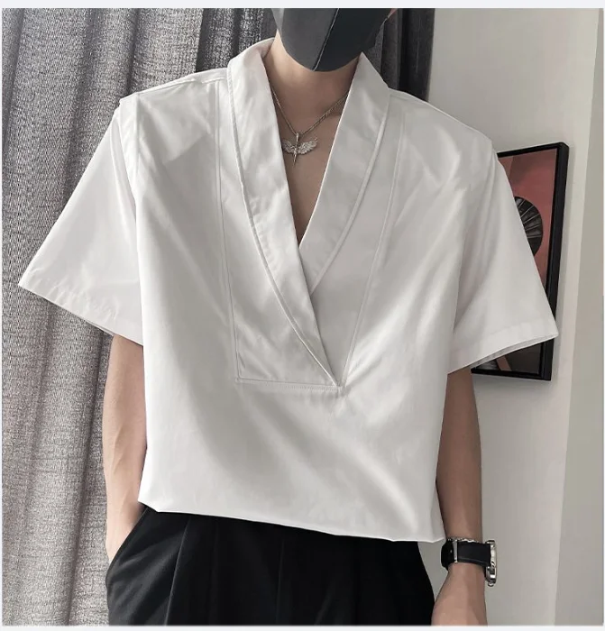 Tops Korean Style Stylish Men Slanted Placket Design Shirts Summer Casual Male Stand Neck Short Sleeved Blouse
Tops Korean Style Stylish Men Slanted Placket Design Shirts Summer Casual Male Stand Neck Short Sleeved Blouse