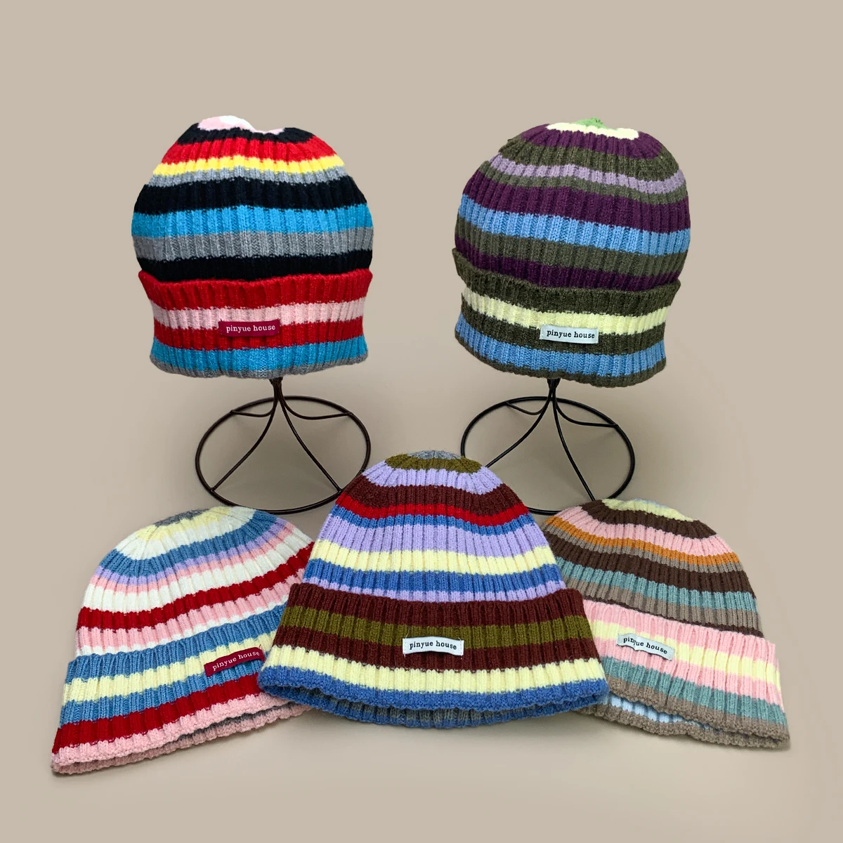 Niche Colorful Stripes Patch Embroidery Letters Knitted Hats New Men Women Warm Casual Fashion Korean Travel Versatile Beanies
Niche Colorful Stripes Patch Embroidery Letters Knitted Hats New Men Women Warm Casual Fashion Korean Travel Versatile Beanies