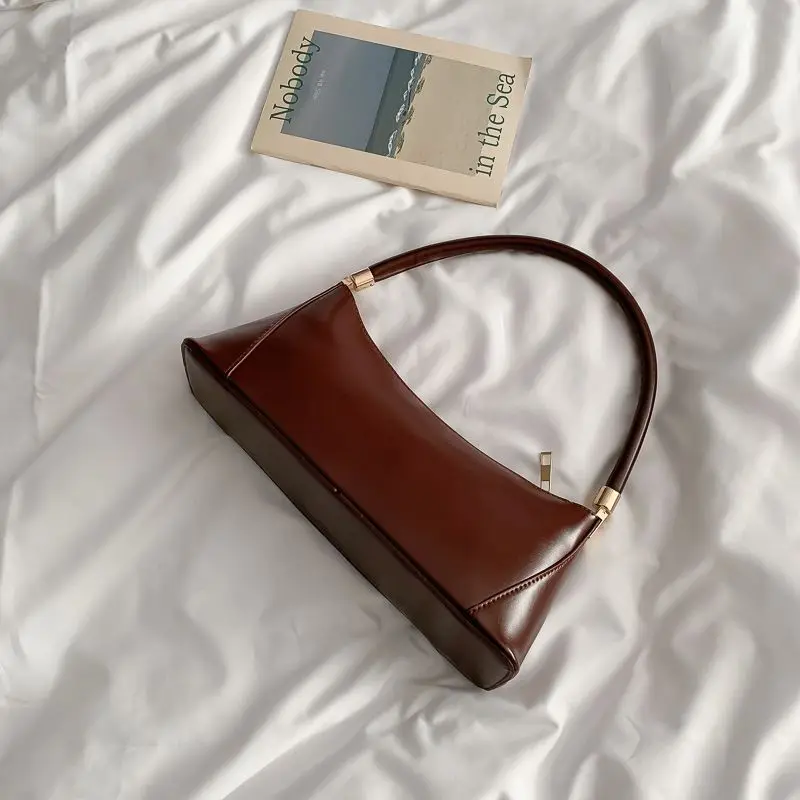 Ladies Retro Underarm Bag Ins Fashion Temperament French Niche Design Shoulder Bag
Ladies Retro Underarm Bag Ins Fashion Temperament French Niche Design Shoulder Bag