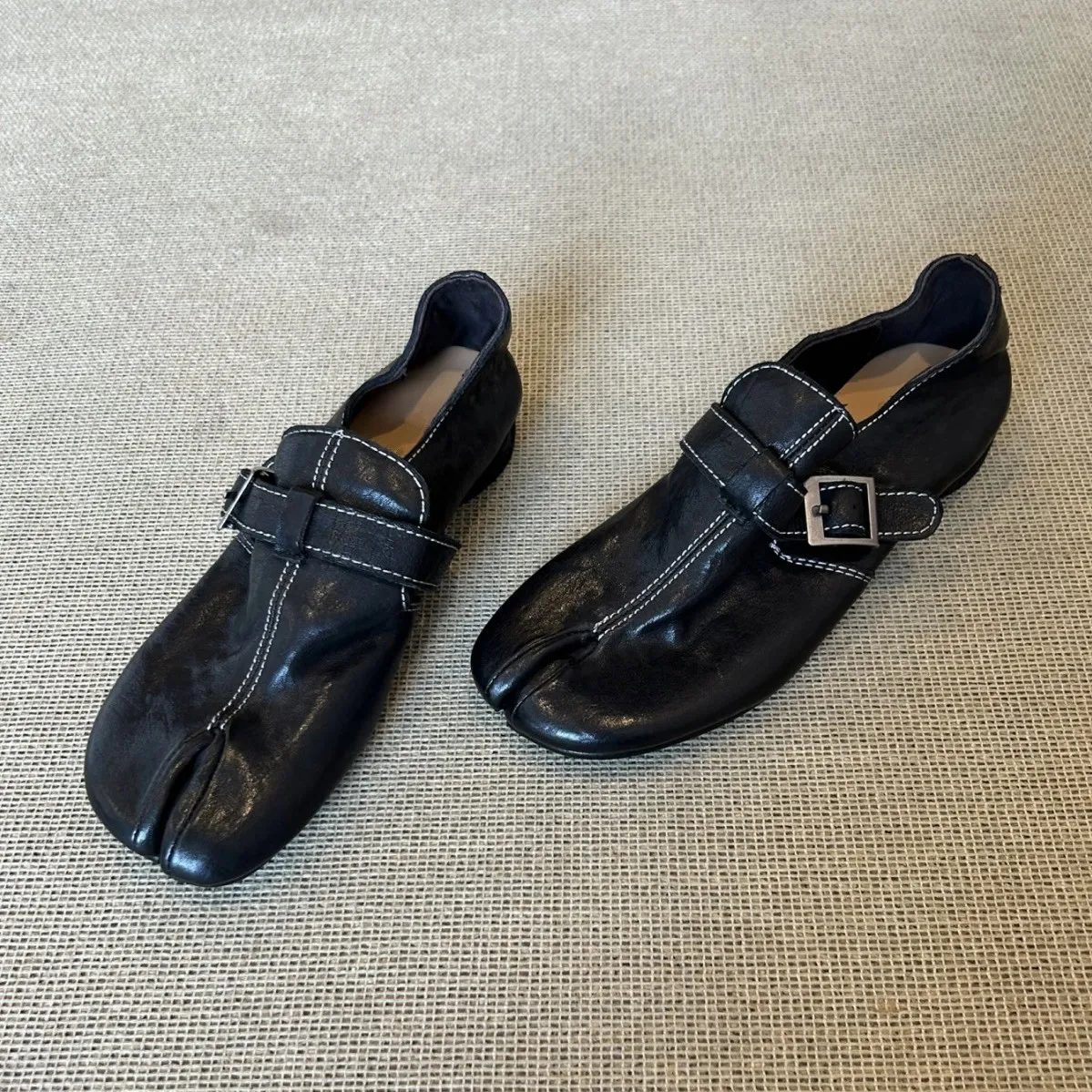 Retro Washed PU leather Split Leather Shoes Elegant Casual Women Autumn Stylish Increased Height Lady Tabi Shoes Female S001
Retro Washed PU leather Split Leather Shoes Elegant Casual Women Autumn Stylish Increased Height Lady Tabi Shoes Female S001