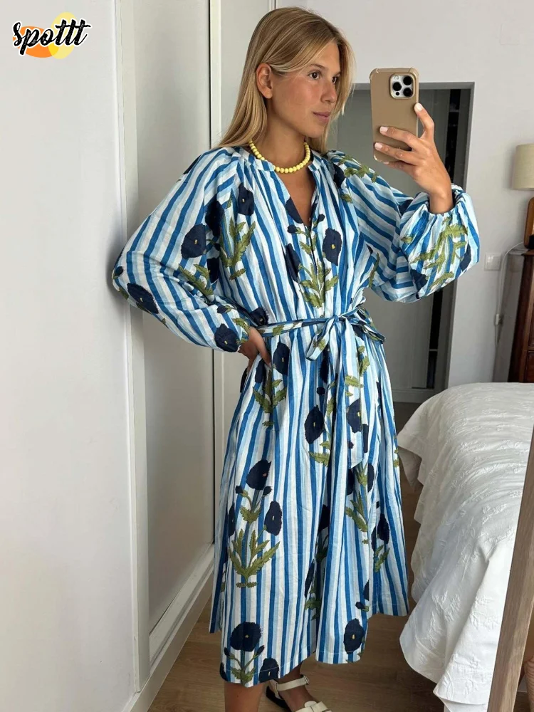 Fashion Flower Print Lace Up Midi Dress Women Vintage V Neck Button Long Sleeve Maxi Dress 2024 Autumn Lady Casual Holiday Robes
Fashion Flower Print Lace Up Midi Dress Women Vintage V Neck Button Long Sleeve Maxi Dress 2024 Autumn Lady Casual Holiday Robes