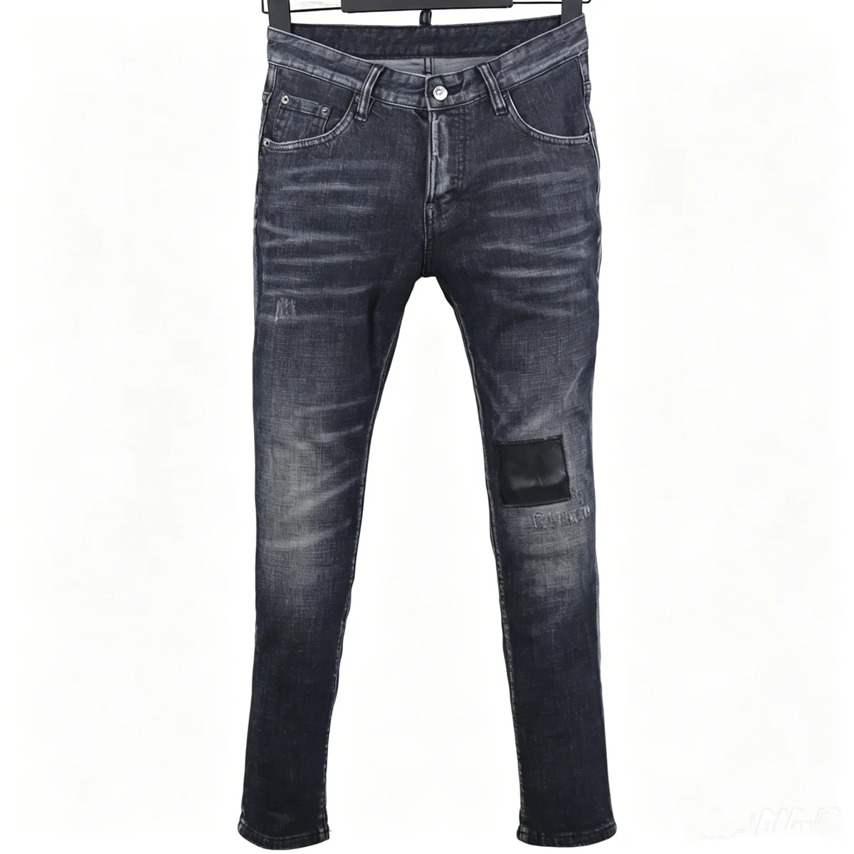 6029 Four Seasons New Men's Wash and Grind Hole Patch Paint Three-dimensional Cut Leg Black Jeans
6029 Four Seasons New Men's Wash and Grind Hole Patch Paint Three-dimensional Cut Leg Black Jeans