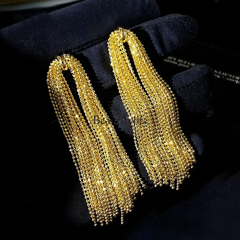 European and American temperament metal long chain fringed earrings fashion earrings
European and American temperament metal long chain fringed earrings fashion earrings