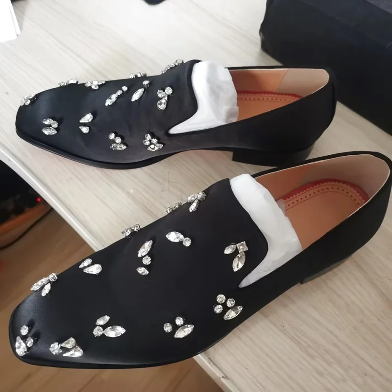 Luxury Rhinestone Loafers Man Black Satin Shoes Slip On Men's Dress Shoes Diamond Shoes Men Party And Wedding Shoes
Luxury Rhinestone Loafers Man Black Satin Shoes Slip On Men's Dress Shoes Diamond Shoes Men Party And Wedding Shoes