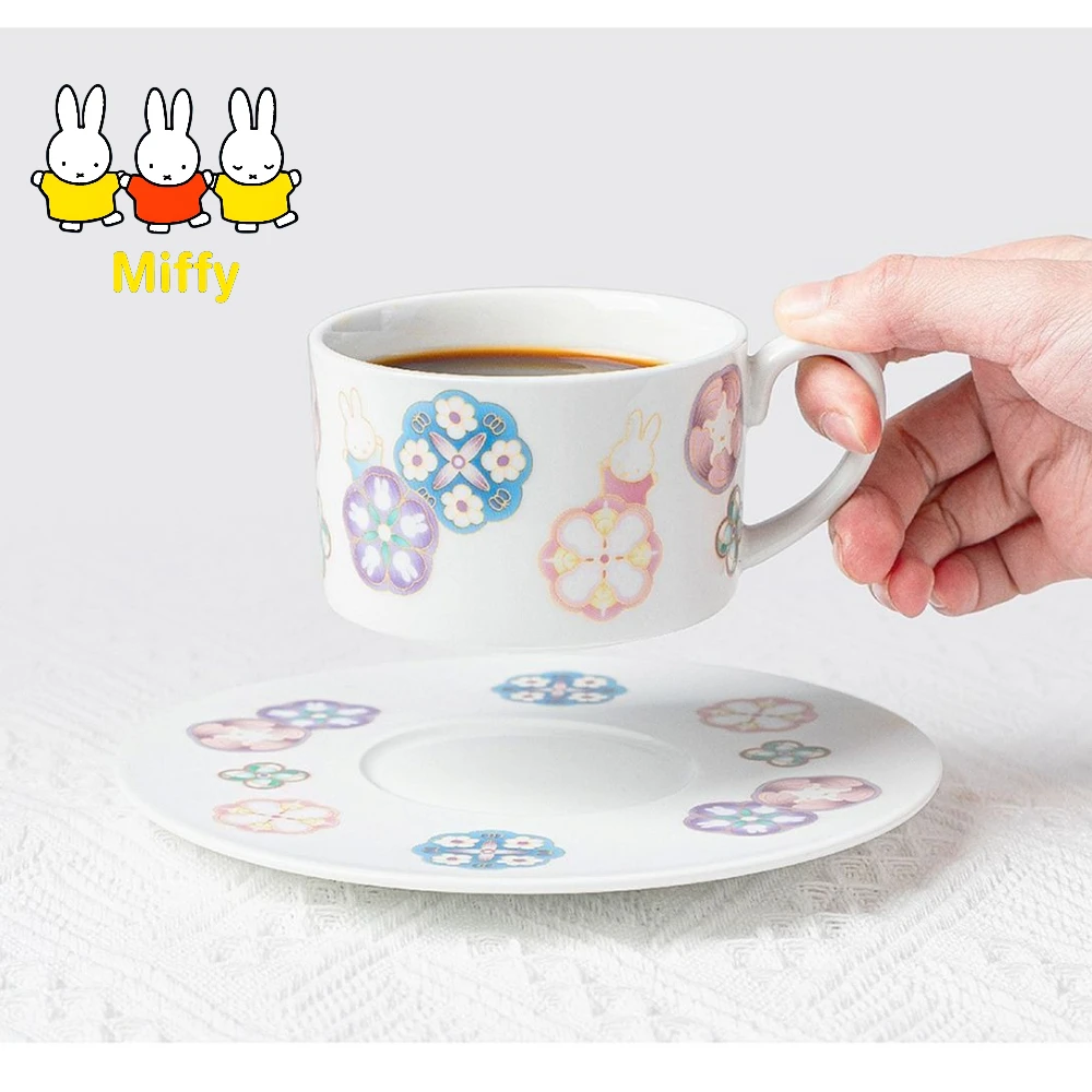 Kawaii Miffy Ceramic Cup Cute Cartoon Miffy Afternoon Tea Set Set of Cups Saucers in Flowing Blossom Color Ceramic Coffee Cup
Kawaii Miffy Ceramic Cup Cute Cartoon Miffy Afternoon Tea Set Set of Cups Saucers in Flowing Blossom Color Ceramic Coffee Cup