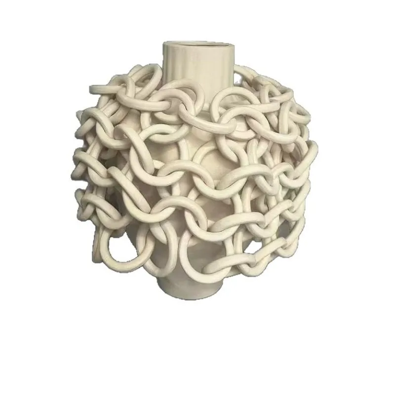 Vintage nostalgic wabi-sabi style new Chinese creative ceramic chain vase ornaments model room hotel villa decorations
Vintage nostalgic wabi-sabi style new Chinese creative ceramic chain vase ornaments model room hotel villa decorations