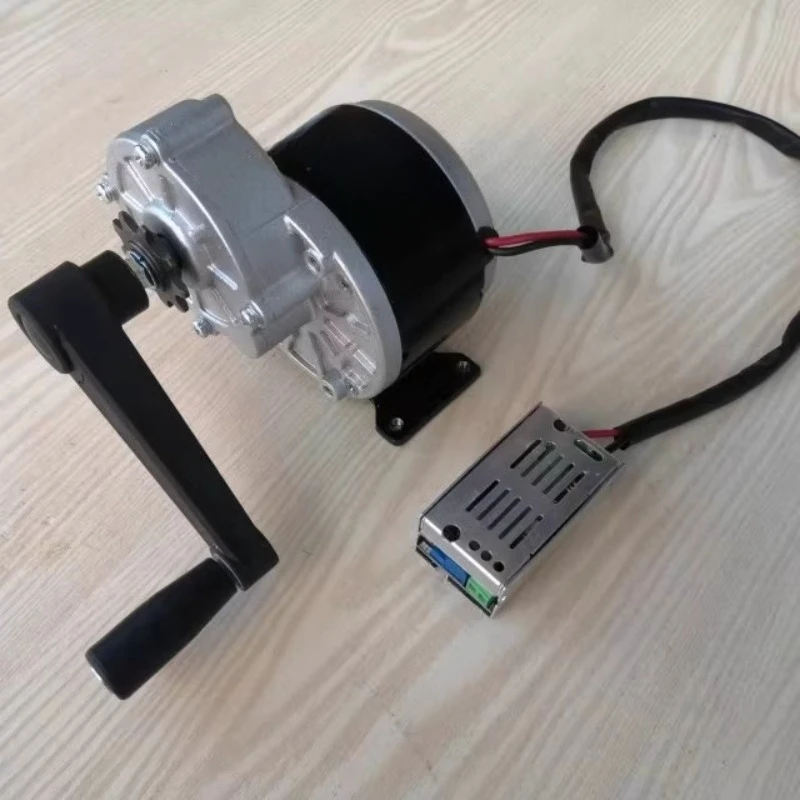 12 volt 24V DC generator 350 watts mobile phone charging battery charging permanent magnet hand crank
12 volt 24V DC generator 350 watts mobile phone charging battery charging permanent magnet hand crank
