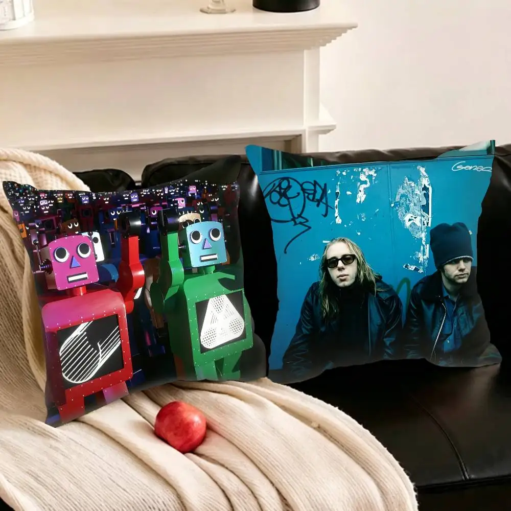 Go The Chemical Brothers song Pillowcase for Sofa Room Office Decor Printing Protector Cushion Cover Valentine gift Custom
Go The Chemical Brothers song Pillowcase for Sofa Room Office Decor Printing Protector Cushion Cover Valentine gift Custom