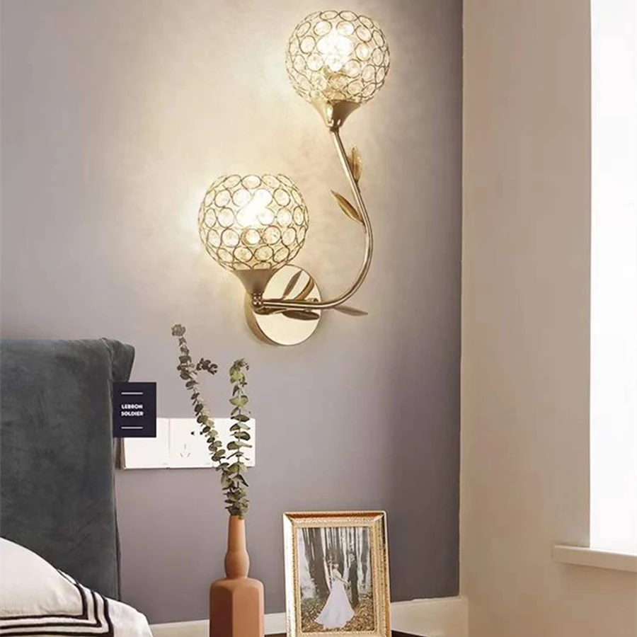 American Crystal Wall Lamp Interior Lighting Fixtures Modern Style Luxury Creative Personality Indoor Wall Light For Bedroom
American Crystal Wall Lamp Interior Lighting Fixtures Modern Style Luxury Creative Personality Indoor Wall Light For Bedroom