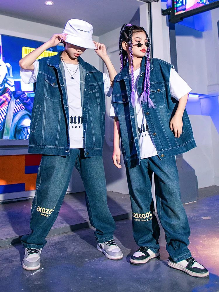 2023 Fashion Kids Costume Denim Vest Pants Hip Hop Dance Clothes Boys Girls Jazz Performance Outfit Concert Group Wear BL10323
2023 Fashion Kids Costume Denim Vest Pants Hip Hop Dance Clothes Boys Girls Jazz Performance Outfit Concert Group Wear BL10323