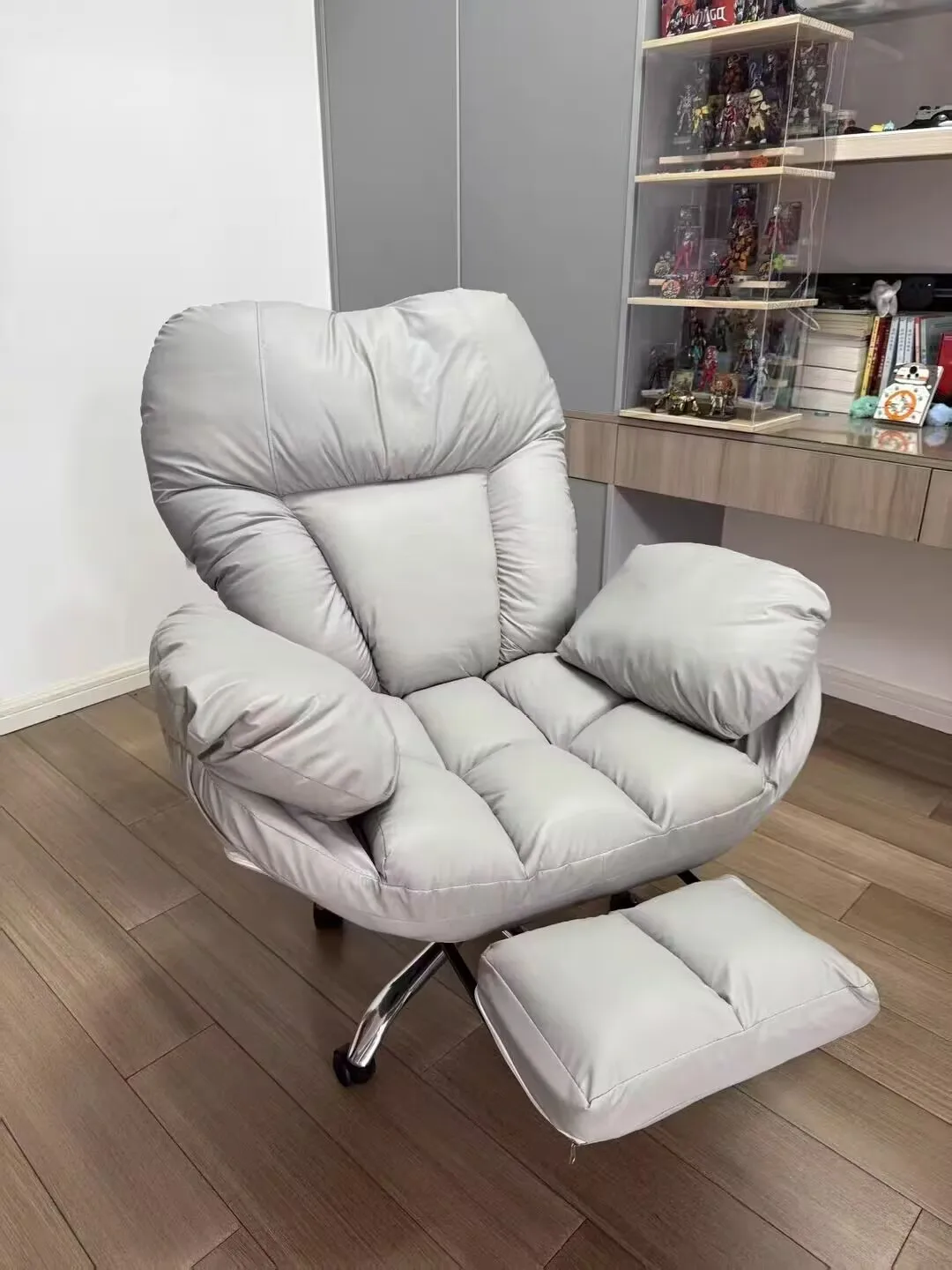 Lazy Sofa Chair Office Ergonomic Gaming Chair Comfortable Soft Sedentary Not Tired Fauteuil De Bureau Household Office Supplies
Lazy Sofa Chair Office Ergonomic Gaming Chair Comfortable Soft Sedentary Not Tired Fauteuil De Bureau Household Office Supplies