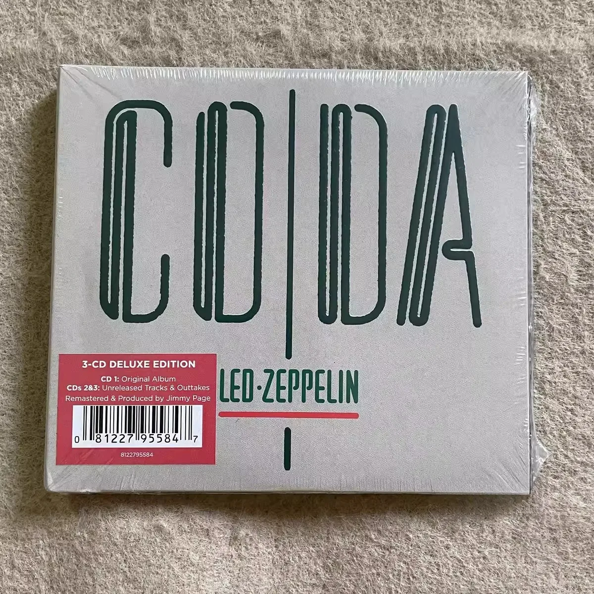 Led Zeppelin Coda 3-CD Deluxe Edition | Remastered Original Album + Unreleased Tracks & Outtakes | Classic Hard Rock
Led Zeppelin Coda 3-CD Deluxe Edition | Remastered Original Album + Unreleased Tracks & Outtakes | Classic Hard Rock