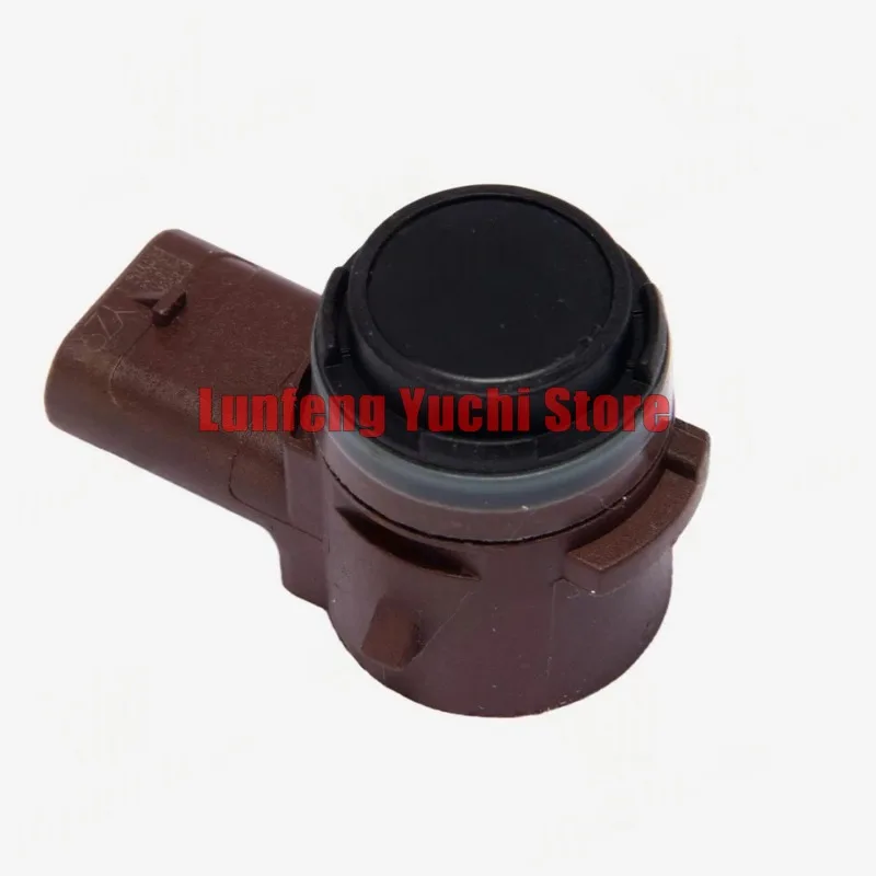 OEM: LR093843, LR093844 - Датчик парковки для Land Rover Range Rover L405, L494, L560, Discovery L462, L550
OEM: LR093843, LR093844 - Датчик парковки для Land Rover Range Rover L405, L494, L560, Discovery L462, L550