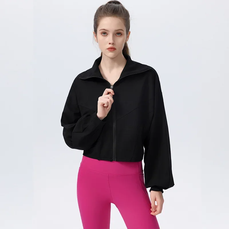 Autumn and winter sports jacket women's long-sleeved sweater running yoga clothes stand-up neck cardigan running short
Autumn and winter sports jacket women's long-sleeved sweater running yoga clothes stand-up neck cardigan running short