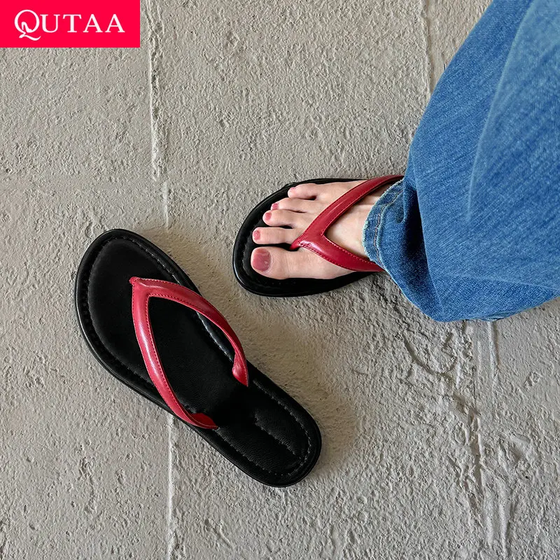 QUTAA Fashion News Женские летние сандалии на плоской подошве, тапочки, обувь из натуральной кожи, шлепанцы с круглым носком, повседневная обувь, размеры 34-43
QUTAA Fashion News Женские летние сандалии на плоской подошве, тапочки, обувь из натуральной кожи, шлепанцы с круглым носком, повседневная обувь, размеры 34-43