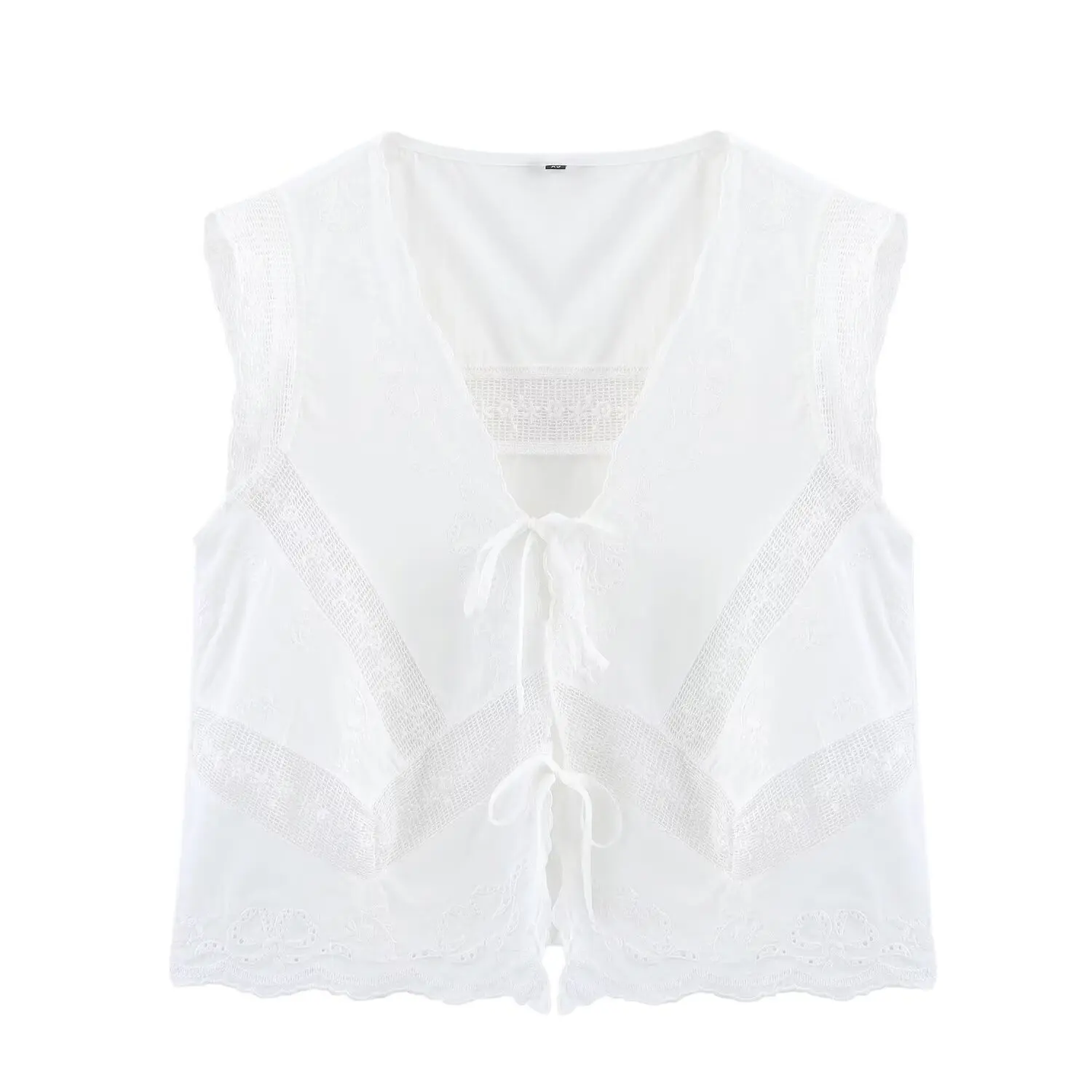 Lace Patchwork Embroidery Cotton Shirt Women White Camisole V-neck Sleeveless Lace Up Vest 2025 New Summer Fashion Solid Tops
Lace Patchwork Embroidery Cotton Shirt Women White Camisole V-neck Sleeveless Lace Up Vest 2025 New Summer Fashion Solid Tops