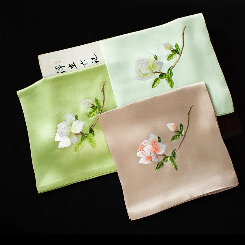 Embroidered Pure Silk Handkerchief, Suzhou Embroidery Mulberry Silk Square Towel, Handmade Silk Square Scarf, Souvenir Gift
Embroidered Pure Silk Handkerchief, Suzhou Embroidery Mulberry Silk Square Towel, Handmade Silk Square Scarf, Souvenir Gift