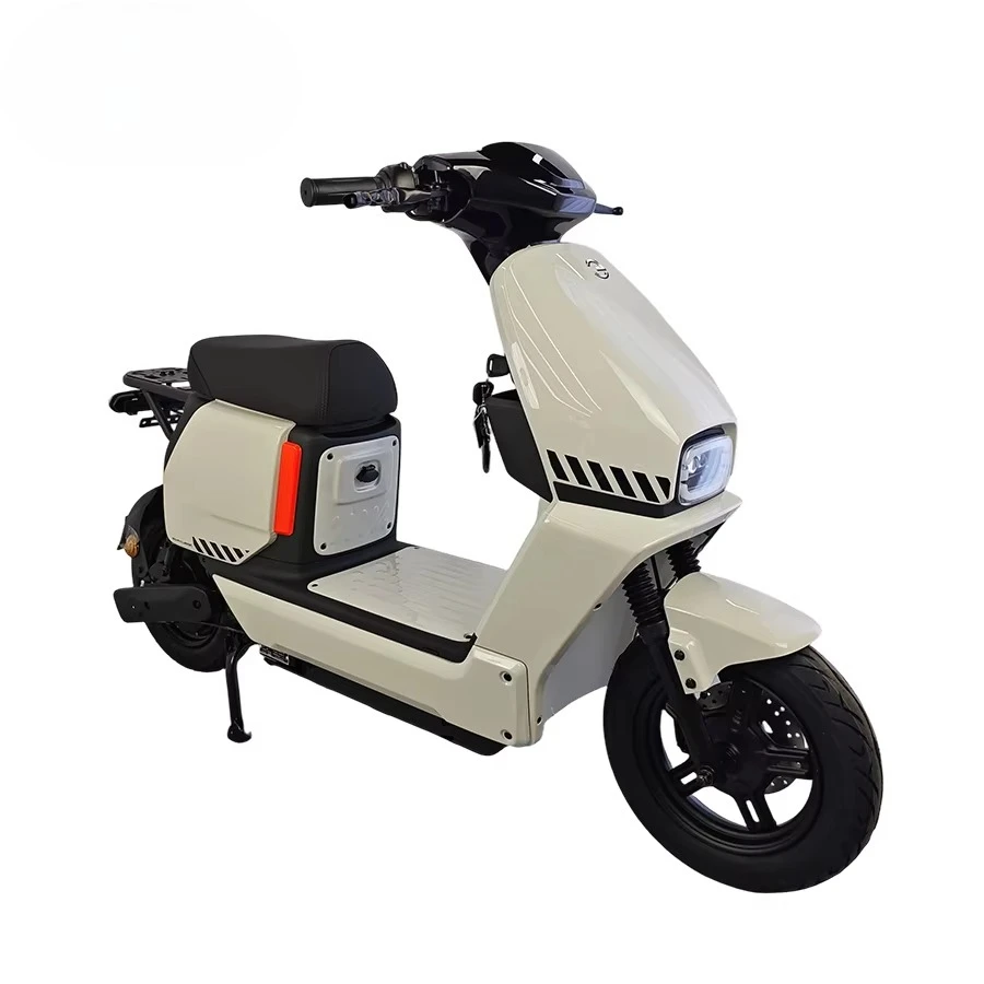 New High-speed 1000-watt 60-volt Electric Motorcycle Adult Electric Motorcycle Suitable for Adults to Use Electric Motorcycle
New High-speed 1000-watt 60-volt Electric Motorcycle Adult Electric Motorcycle Suitable for Adults to Use Electric Motorcycle