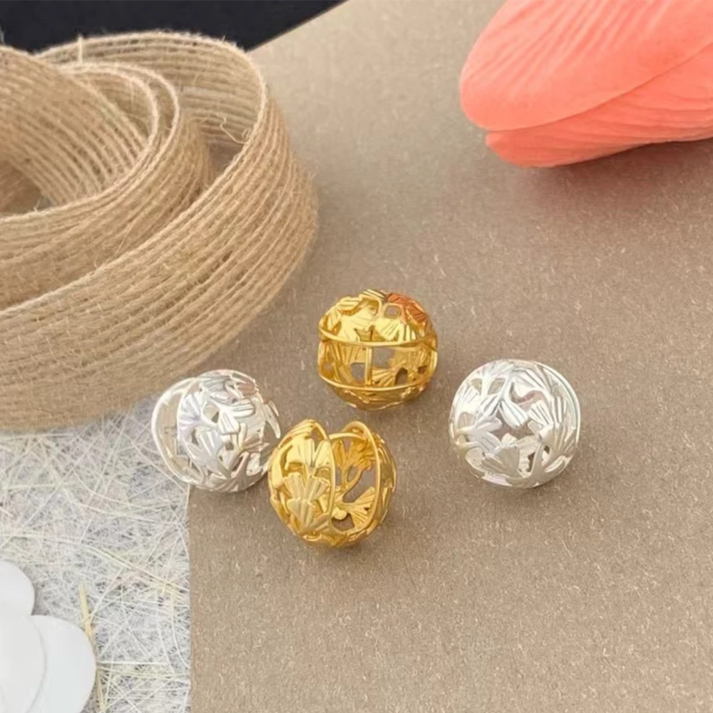 Vintage fashion copper 14Kgold platings Hollow spherical Ear buckle earrings for women‘s girl party gift jewlry wholesale
Vintage fashion copper 14Kgold platings Hollow spherical Ear buckle earrings for women‘s girl party gift jewlry wholesale